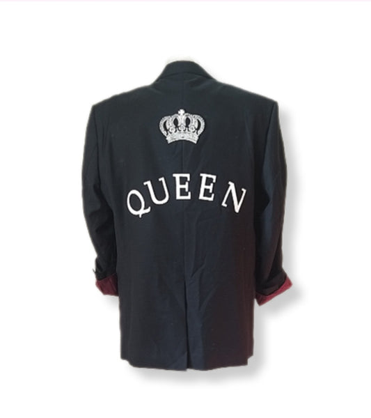 Oversized style blazer with QUEEN theme