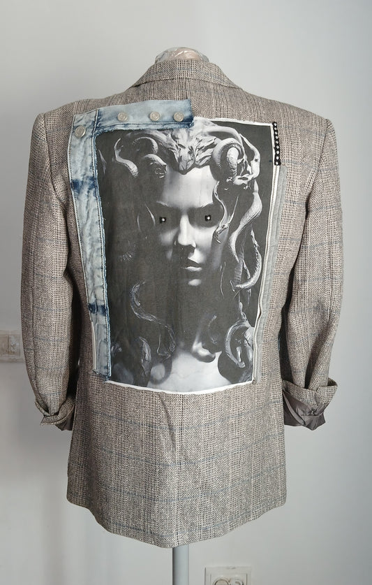 Blazer with patches - iconic Medusa tableau