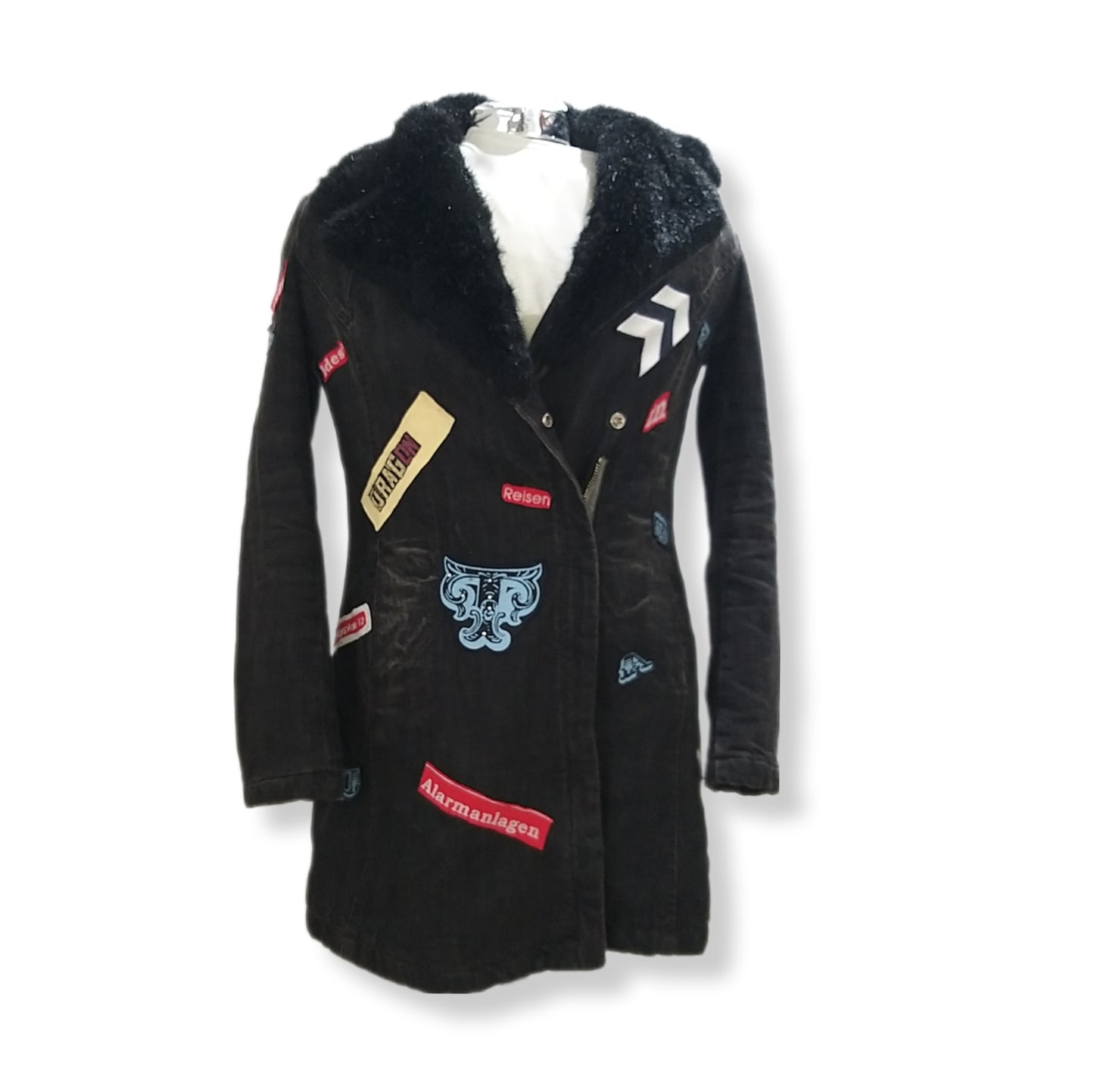 Vintage patch coat with DRAGON theme