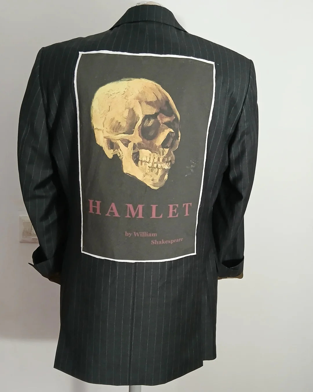 Oversized style jacket - Hamlet iconic theme patch