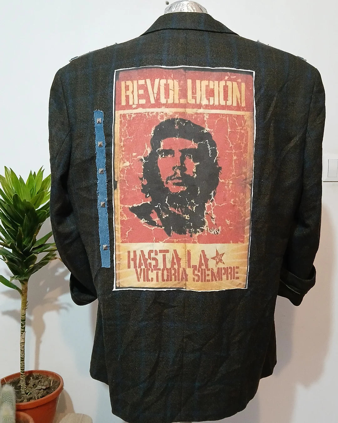 Oversized style jacket  - Che Guevara tableau patch