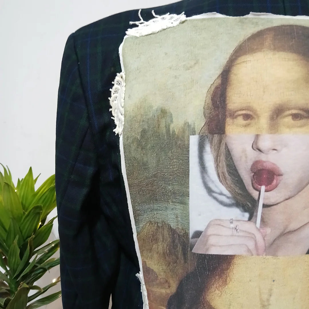 Oversized style blazer  -  Mona Lisa iconic tableau patch